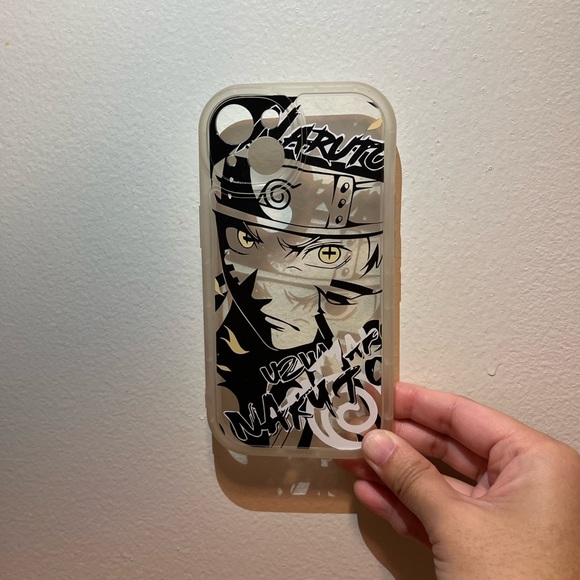 Reflective Naruto iPhone case🦊🍜 - Picture 4 of 4